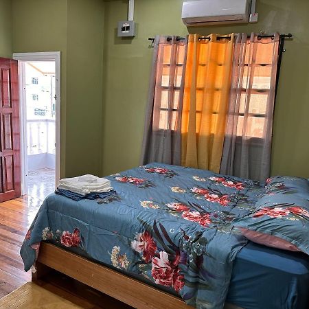 Hollywood Guesthouse Georgetown Ngoại thất bức ảnh