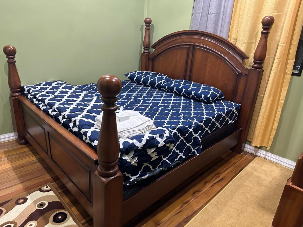 Hollywood Guesthouse Georgetown Ngoại thất bức ảnh